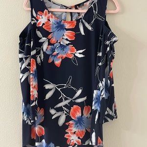 New Directions floral blouse
